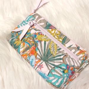 Vera Bradley wristlet, zipper wallet, spring summer design, card purse, new
